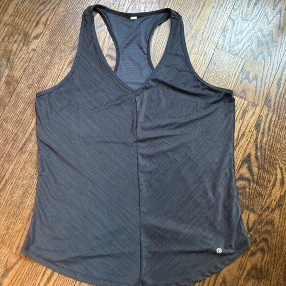 B Tops - BALLY Grey workout tank top, size L